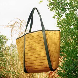 CRAIGHILL ARRIS TOTE BAG IN GOLDENROD - NO LONGER BEING SOLD BY CRAIGHILL